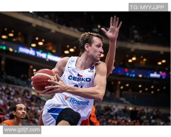 西安篮球队在欧锦赛中的状态分析与表现评估